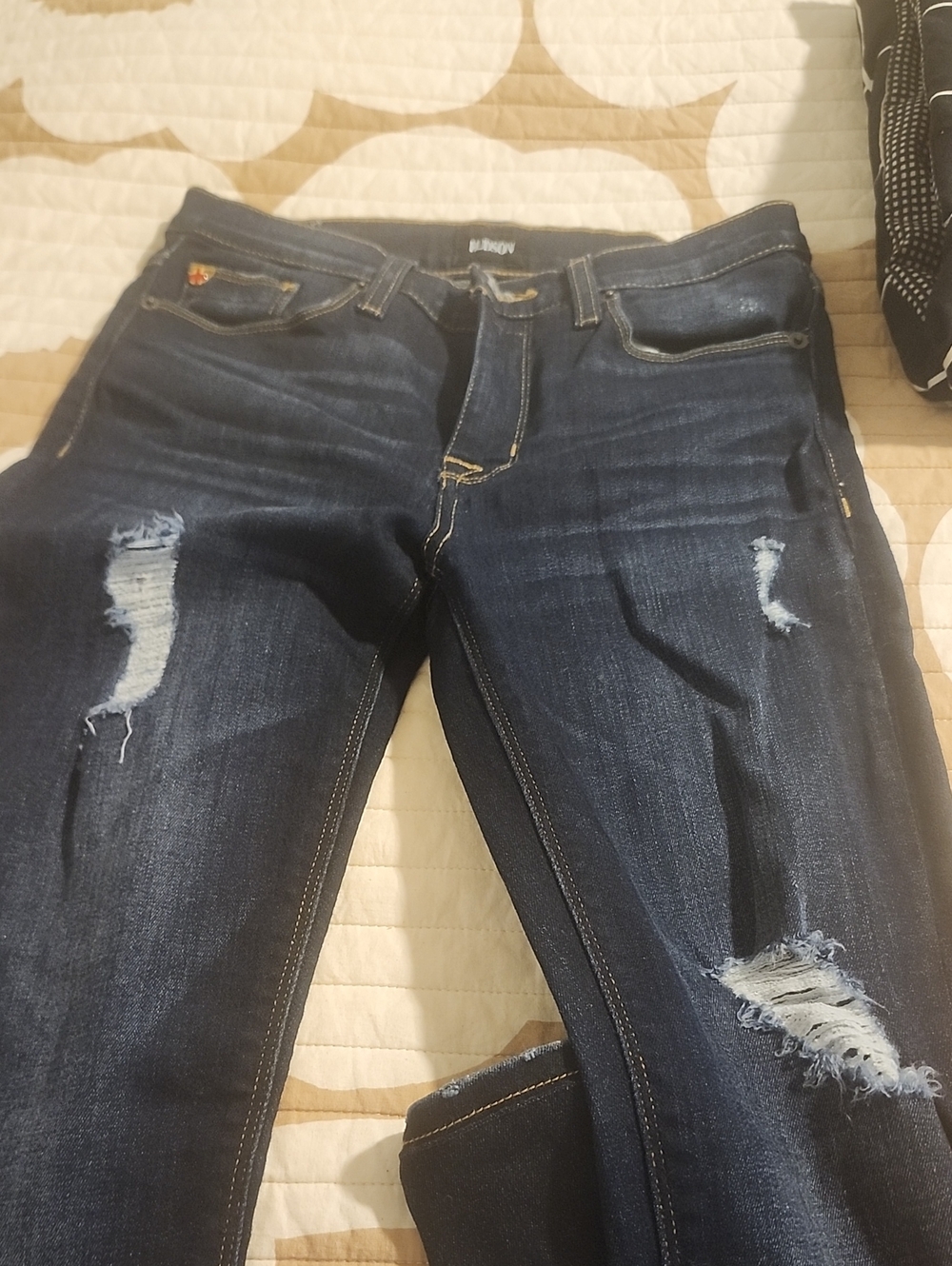 Hudson Jeans Dark Blue Distressed Skinny Jeans